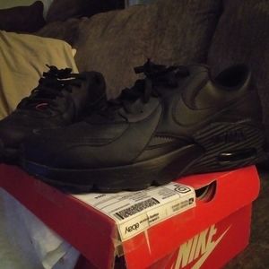 air max 1990 size 11